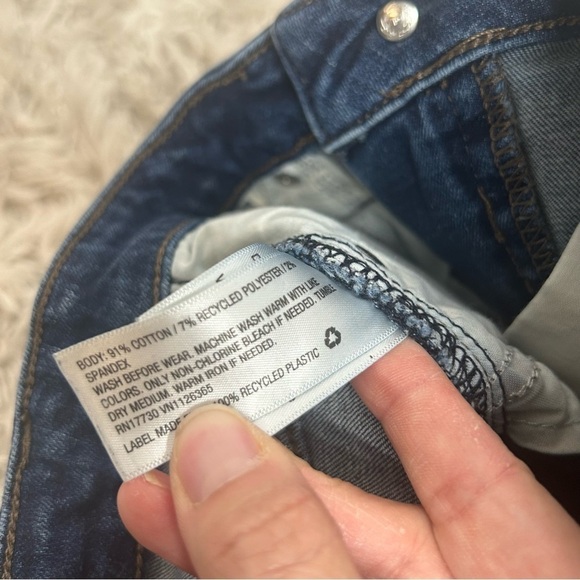 Universal Thread High Rise Midi Midi De Tiro Alto Distressed Jean Shorts - Picture 11 of 12